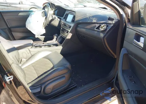 2015 Hyundai Sonata Sport z USA, uszkodzony, nr VIN 5NPE34AF9FH055646